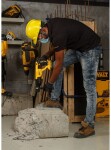 DeWalt DCH133NT / Aku kladivo SDS-Plus / 18V / bez baterie / kufr (DCH133NT)