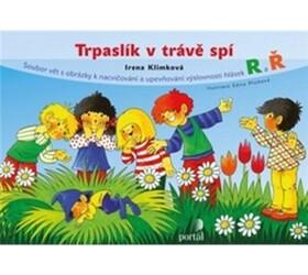 Trpaslík trávě spí
