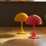 Louis Poulsen Přenosná lampa Panthella 250 Opaque Yellow, žlutá barva