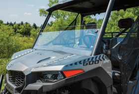 Přední poloviční sklo na CFMOTO UTV625