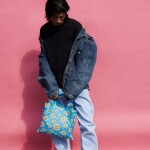 Skládací nákupní taška LOQI SMILEY Flowers Aquarius Small