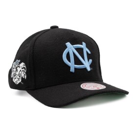 Mitchell & Ness Pánská kšiltovka North Carolina Tar Heels NCAA Wool Pro Pinch Strapback