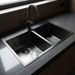REA - Ocelový dřez Joel Black bez kuchyňské baterie ZLE-06410