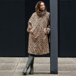 Pláštěnka Reisenthel Mini Maxi Raincoat Leo macchiato