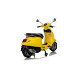 Mamido Dětský elektrický skútr Vespa ROMA žlutý