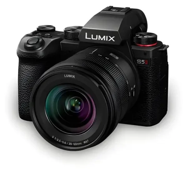 Panasonic Lumix S5 II + LUMIX S 20-60 mm F/3,5-5,6 / Fotoaparát / Set s objektivem (DC-S5M2KE)