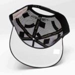 Mitchell & Ness Pánská kšiltovka Milwaukee Bucks NBA Monogram Trucker