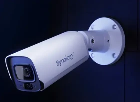 Synology BC800Z bílá / Venkovní IP kamera / 8 MPx / varifokální objektiv / PoE / IP67 (BC800Z)