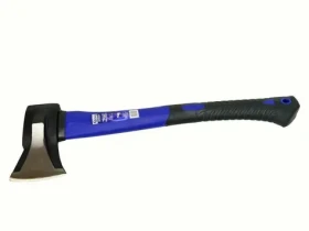 GEKO Sekera 1 kg / dřevěná násada / prvky sklolaminátu (G72231)