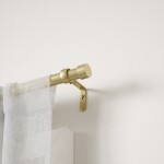 Zlatá roztažitelná garnýž 168-305 cm Umbra CAPPA