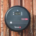 Premium sada solární ohradník - Kompletní bezpečnostní schránka + 10J zdroj, panel 200 W