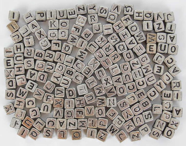 Korálky písmenka kostky 6mm, 30g - stříbrné