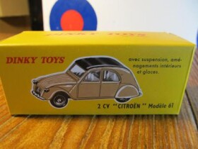 Dinky Toys - Citroën 2CV