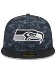 New Era Pánská kšiltovka Seattle Seahawks NFL 2026 Salute to Service 59FIFTY Fitted Velikost: 7 1/4