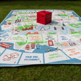 Present or Past in London (Outdoor Board Game) - neznámý