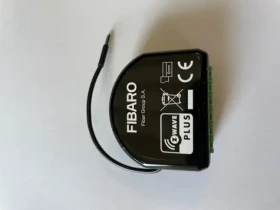 Chytrý stmívač Fibaro Z-Wave Plus (FIB-FGD-212)