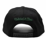 Mitchell & Ness Pánská kšiltovka Milwaukee Bucks NBA Custom Patch Classic Red Stretch Snapback
