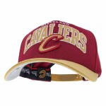 Mitchell & Ness Pánská kšiltovka Cleveland Cavaliers NBA Team Arch Classic Red Stretch-Snap