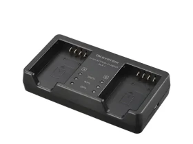 OM SYSTEM SBCX-1 / Sada nabíječka a akumulátor / nabíječka BCX-1 + baterie BLX-1 (V6560050E000)