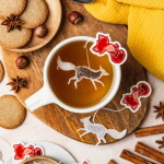 TEA HERITAGE Černý čaj Fox Gourmet Apple – 5 ks, červená barva, textil