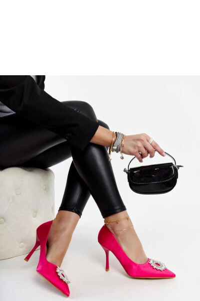 Lodičky na jehlách model 207514 Solea 39
