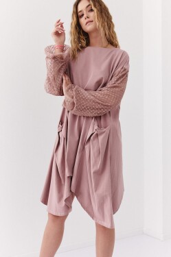 Asymetrické oversize šaty s průhlednými cappuccino rukávy
