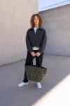 Nákupní taška přes rameno Reisenthel Shopper M Teddy leo olive