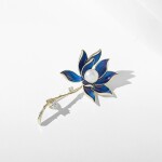 Brož s perlou a zirkony Elisea - květina, Modrá