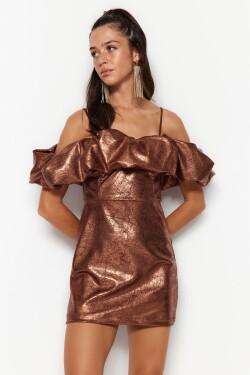 Trendyol Bronze Vypasované pletené texturované elegantní večerní šaty