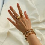 ELENYS Heart Angel – pozlacený prsten 18K žluté zlato Velikost: 7 (EU: 54-56)