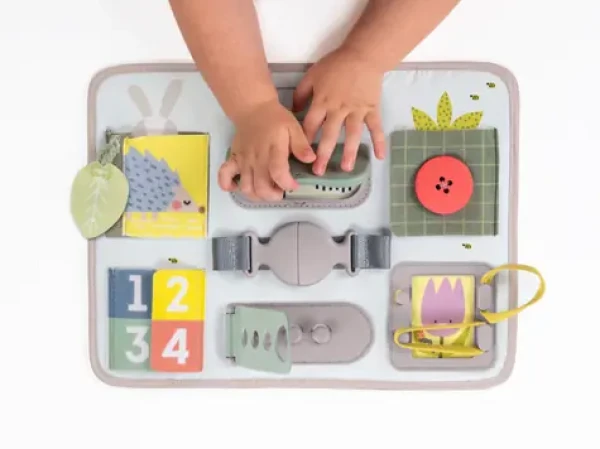 Taf Toys Hrací pult s aktivitami Zahrada
