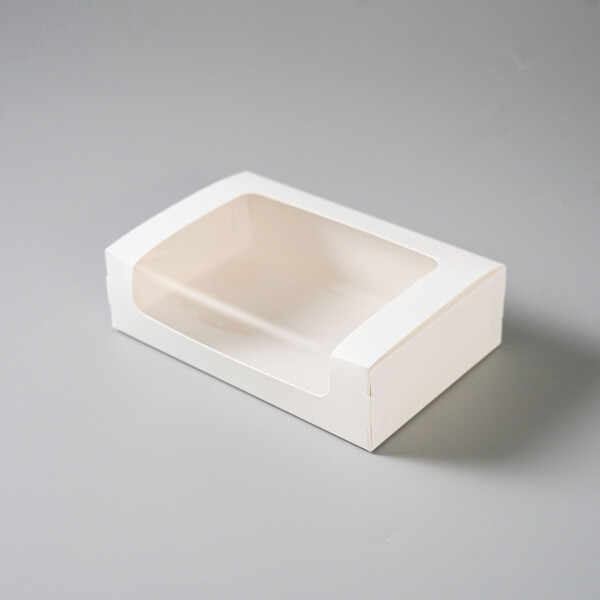 Cake star Krabička na makronky bílá s okénkem 20x13x5,5cm