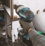 Makita DTW1004Z / Aku Rázový utahovák 1/2" / 18V / Li-ion / 2000 ot-min / 1050 Nm / bez aku (DTW1004Z)