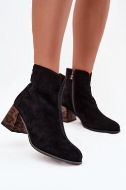 Kožené semišové dámské kotníky na podpatku Maciejka K7202-01 Černé 39