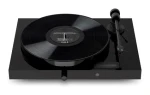 Pro-Ject JukeBox E1 + OM5e piano / Gramofon / Silikonový řemínek / Bluetooth / 2x 50W (9pjukee1p)