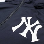 New Era Pánská bunda New York Yankees MLB Quarter Zip Windbreaker Velikost: XL