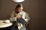 Kabelka Reisenthel Mini Pouch Bouclé black