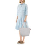 Nákupní taška přes rameno Reisenthel Shopper M Twist sky rose