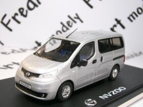 NISSAN NV200 COMBI SILVER - 1:43