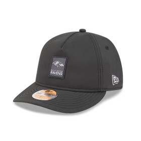 New Era Pánská kšiltovka Baltimore Ravens NFL 2025 On-Field Sideline 59FIFTY A-Frame Fitted Velikost: 7 3/4