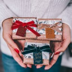 Somerset Toiletry Vánoční mýdlo Cashmere 150 g - limitovaná edice, béžová barva, papír