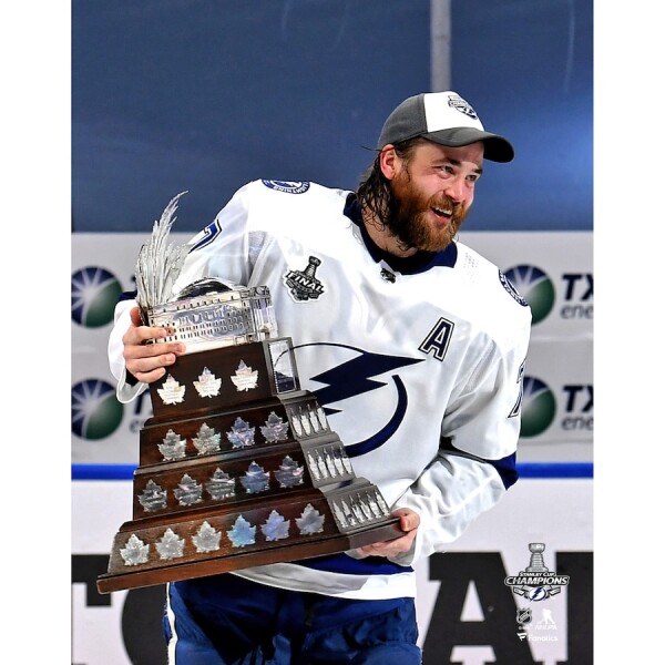 Fanatics Fotografie Tampa Bay Lightning 2020 Stanley Cup Champions Victor Hedman 10