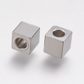 Korálek z nerezové oceli - kostka - 4 x 4 x 4 mm - 1 ks