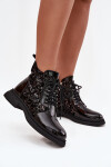 Lakované dámské kotníkové boty s podšívkou D&A CR52-613 Černé 38