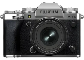 Fujifilm X-T5 + XF16-50mm stříbrná / Digitální fotoaparát / Objektiv 16-50mm (16939461)