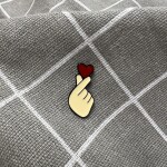 Pinarna.cz Prsty držící srdíčko