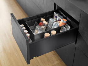 Blum K-BLUM Legrabox C Pure 650mm/70 kg, Blumotion/TOB, karbon černý :: vnitřní, reling (499295)