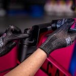 Muc-Off Carbon Gripper 75g