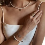 Perlový choker náhrdelník Bibiana - chirurgická ocel, perla, Stříbrná 42 cm + 3 cm (prodloužení) Bílá