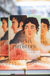 Pýcha a předsudek - grafický román - Jane Austenová, Claudia Kühn, Tara Spruit